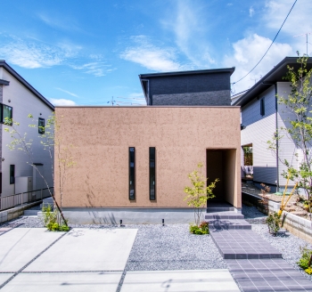 株式会社コムハウジング