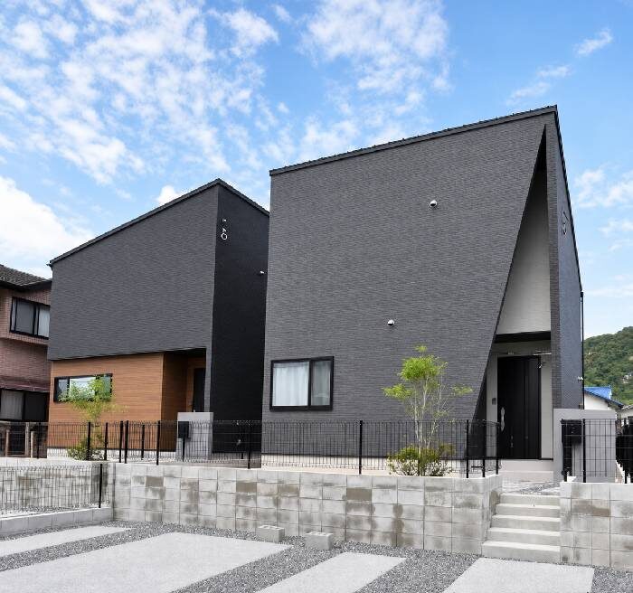 15社目：フラワーホーム